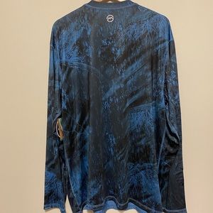 NWT Magellan x Realtree fishing shirt. Reversible!